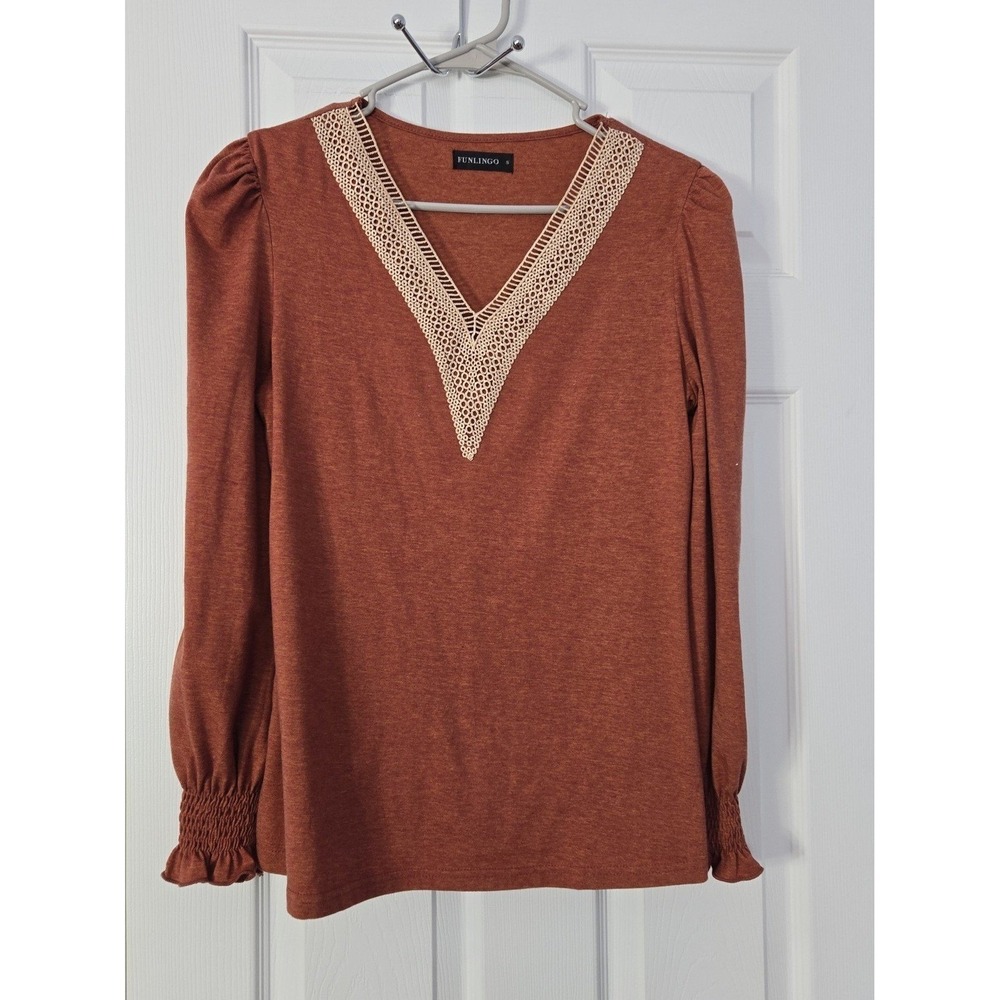 Funlingo  Womans‎ Long sleeve Top Size Small